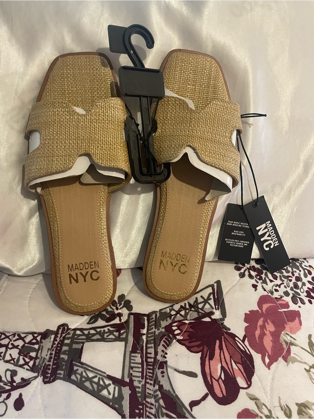 Madden NYC Women's Classic  Slide
Raffia
